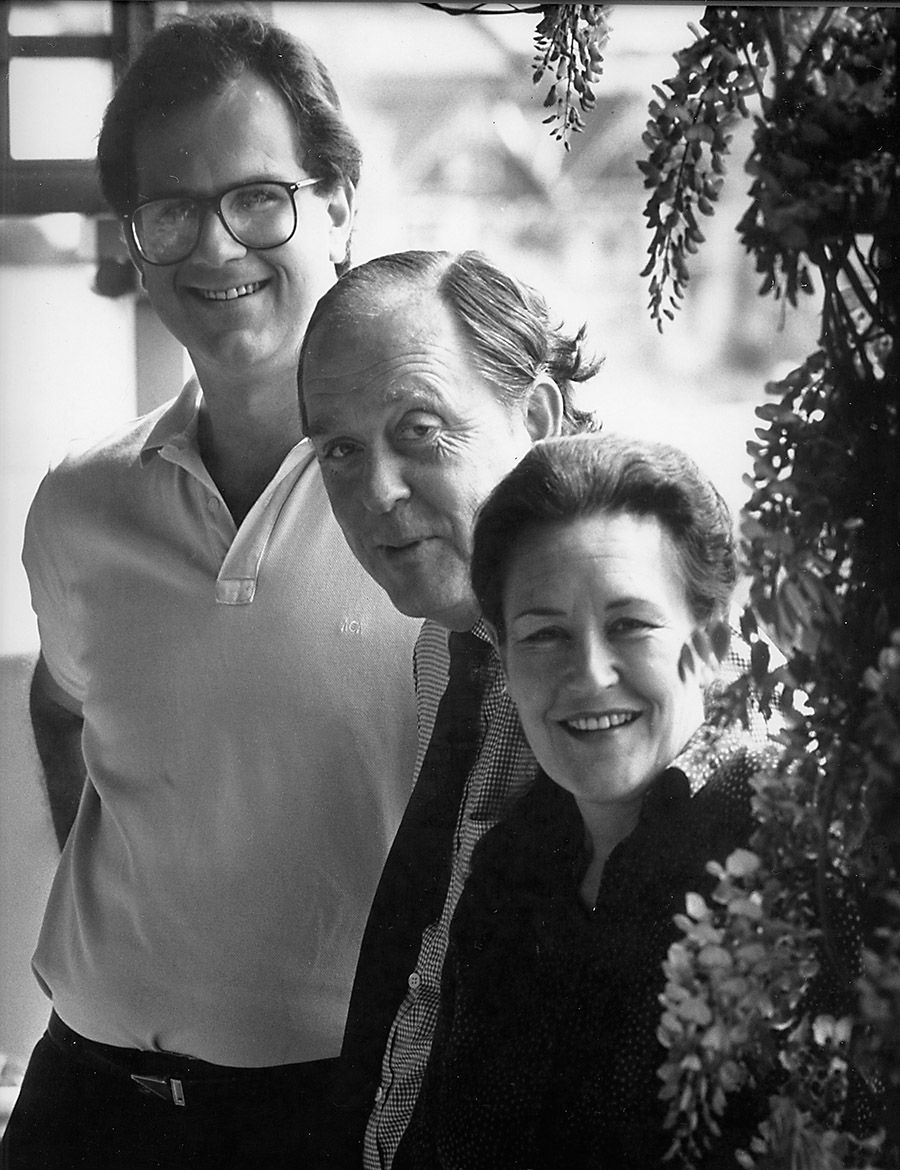 Michael with Kit Stevens and Sarah Morphew, in the spring of 1989, at Kit’s rambling old villa in Parnell, Auckland. Photot supplied.