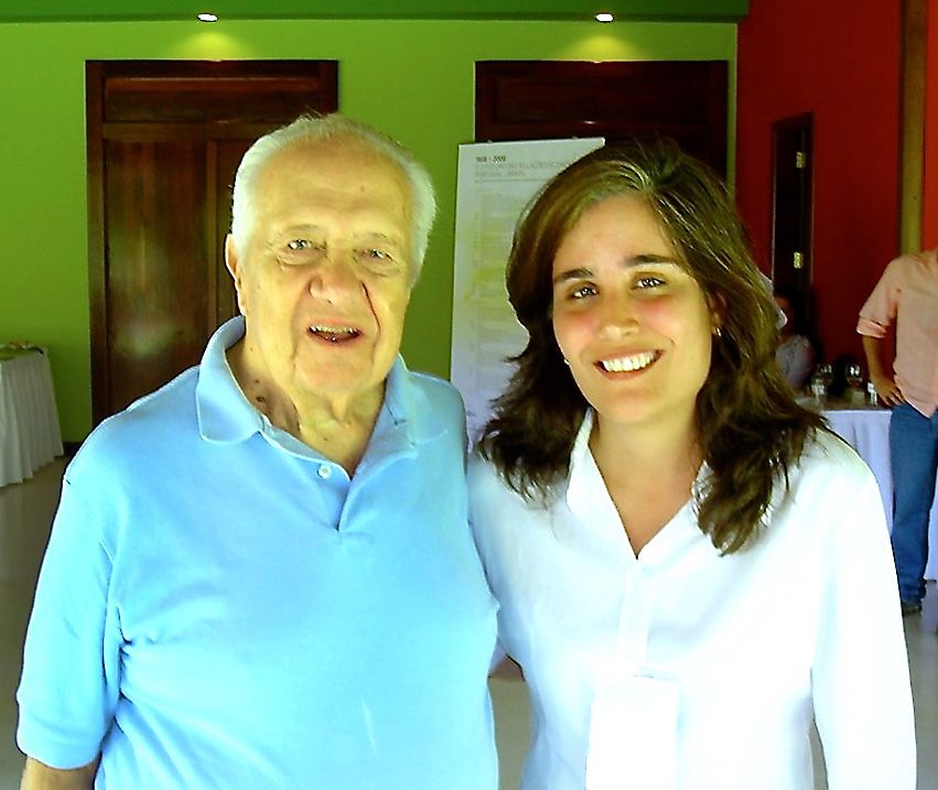 Irina with Mario Soares, the former Portuguese Prime Minister and President  : Photo supplied.