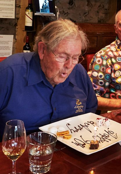  d’Arenberg's d'Arry Osborn celebrates at his  90th birthday gathering : Photo © Milton Wordley