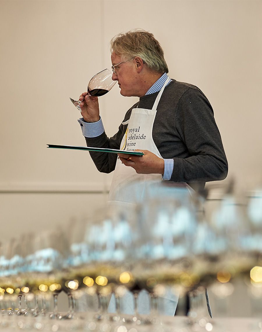 Andrew Calliard judging the 'Adelaide Wine Show' : Photo Milton © Wordley.