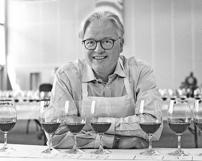 Andrew Caillard MW : Fine Wine Consultant, Langtons